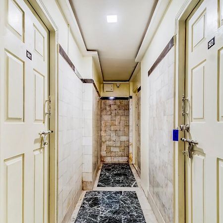 Super Oyo Hotel Dreamland Bombaj Zewnętrze zdjęcie